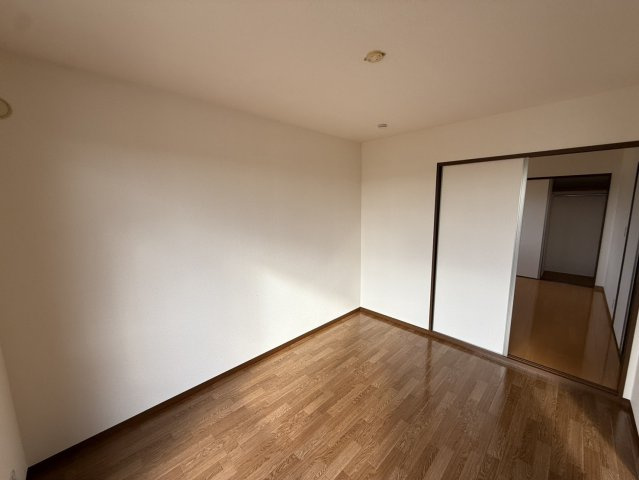 ドエル金勝寺　Bの居間・リビング