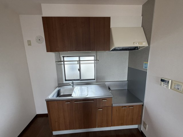 ドエル金勝寺　Bのキッチン