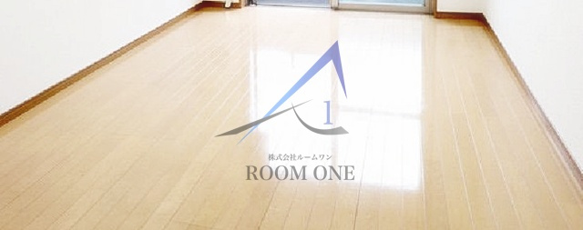 第二アルレ堀之内の居間・リビング|洋室のお部屋です。