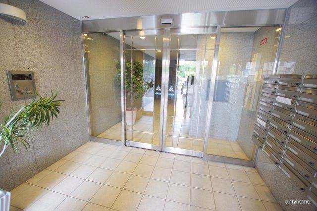 Canal天満橋　仲介手数料無料のエントランス