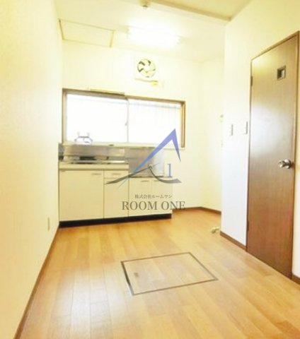 高野荘の居間・リビング|洋室のお部屋です。