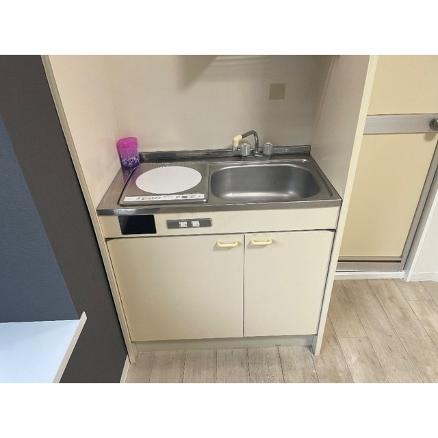 ソリッドリファイン成増のキッチン