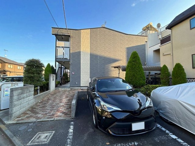 レオパレスやすらぎの外観