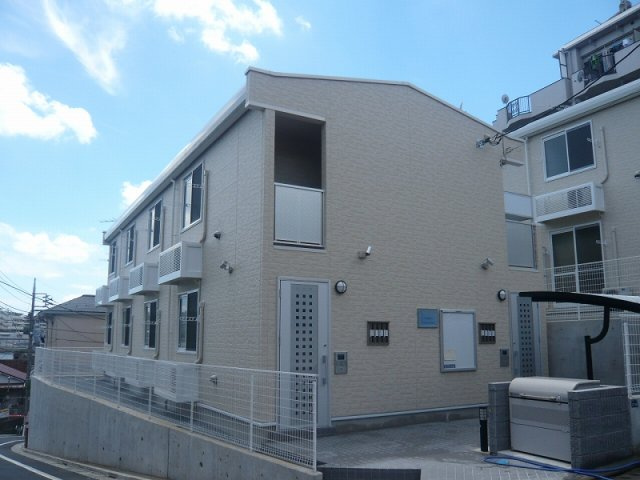 レオパレスハーモニーの外観