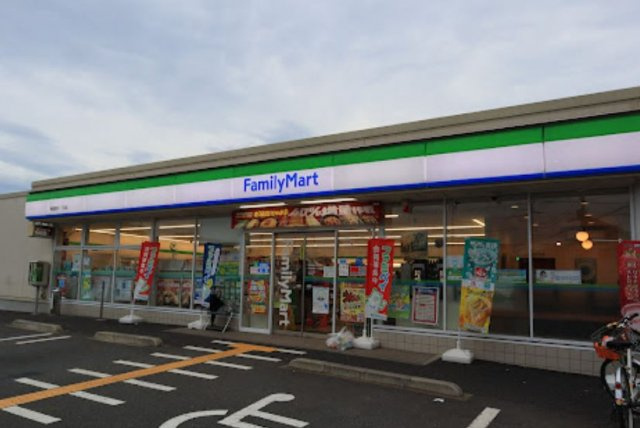 レオパレスクレールの周辺