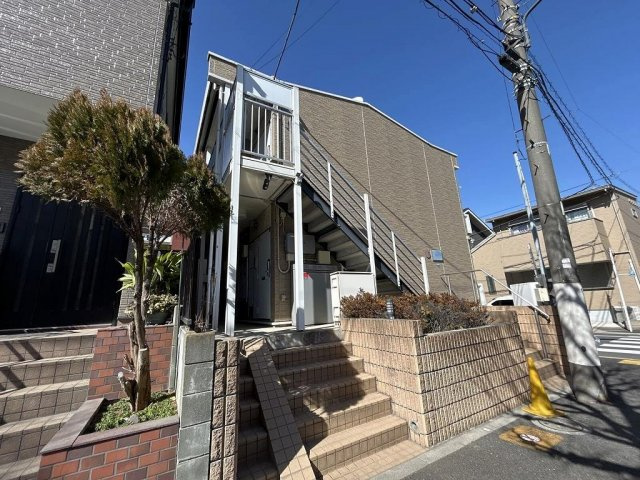 レオパレスウィステリア　Ⅰの外観