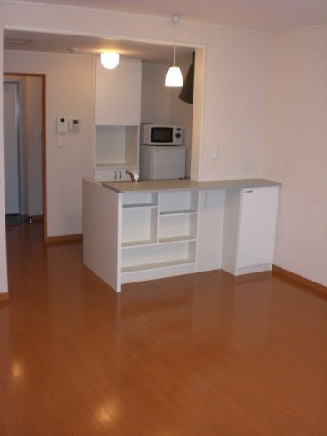 レオパレスノワール　Ⅱの居間・リビング