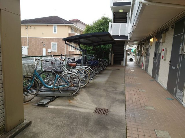 レオパレス中宗岡ドゥーエのその他