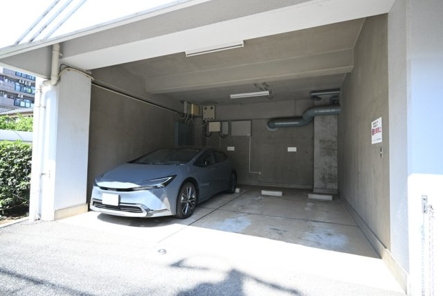 ウィンベルデュエット上板橋第３の駐車場