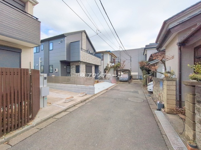 所沢市泉町・全1棟　新築一戸建　～LDK21帖・駐車2台～の区画図|前面道路は車の通り抜けができないため安全です♪