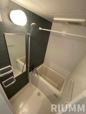 【浴室】 | アールプレイス東新宿（R・プレイス東新宿）