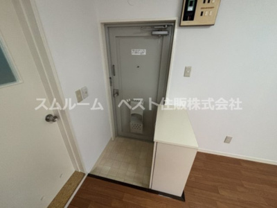 【玄関】 | 弥生町ビレッジ