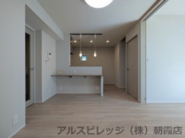 東建ニューハイツ成増の居間・リビング