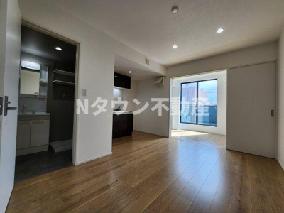 【居間・リビング】 | Eden(エデン) | リビングです