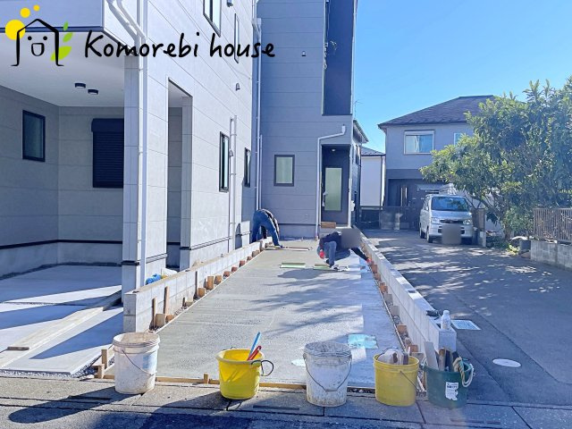 さいたま市大宮区上小町　1期　新築一戸建て　クラフトピット　02の駐車場|カースペースがあります