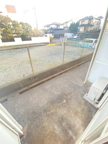 【バルコニー】