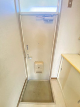 【玄関】