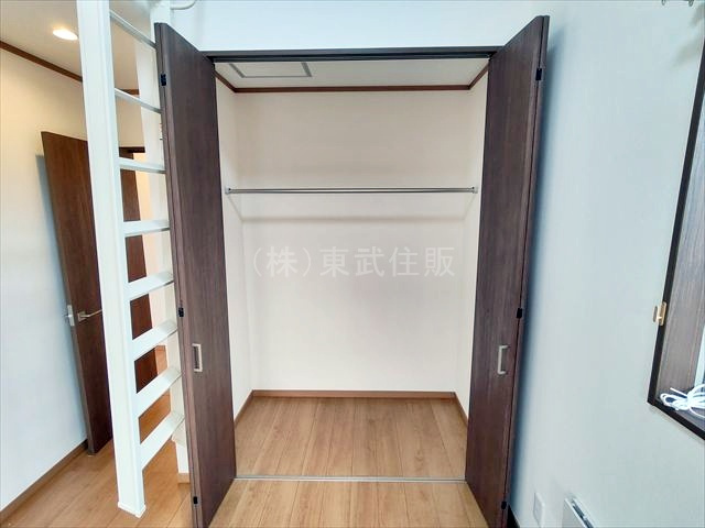 【収納】 | 川島町上伊草 | 2階東側8.0帖洋室の収納です