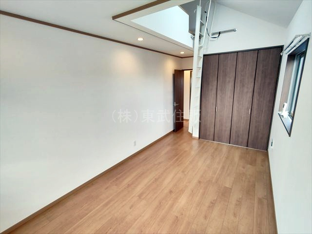 【寝室】の画像
