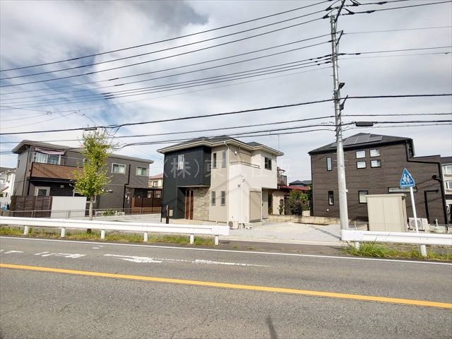 【前面道路含む現地写真】 | 川島町上伊草 | 閑静な住宅地です