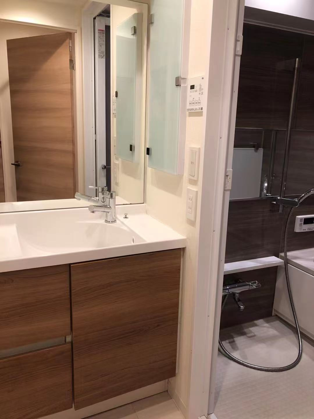 ハイム秋葉原の独立洗面台|独立洗面化粧台が付いています