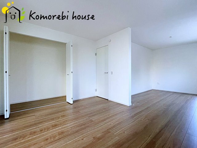 さいたま市大宮区上小町　1期　新築一戸建て　クラフトピット　03の寝室|使い勝手のいい寝室です