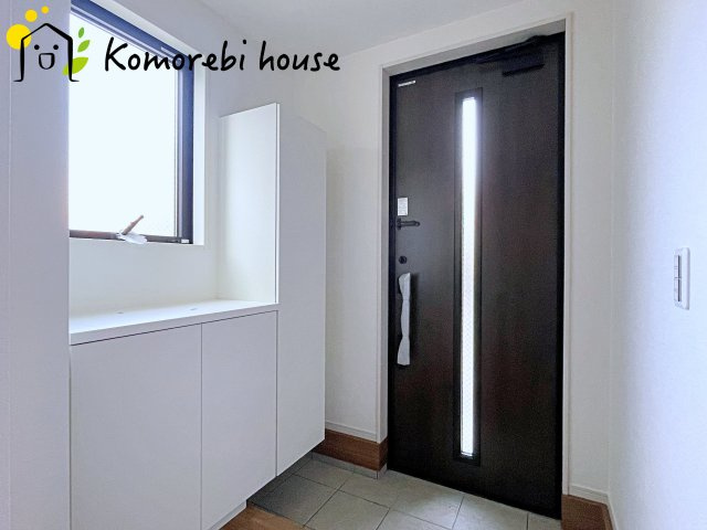 さいたま市大宮区上小町　1期　新築一戸建て　クラフトピット　03の玄関|玄関です