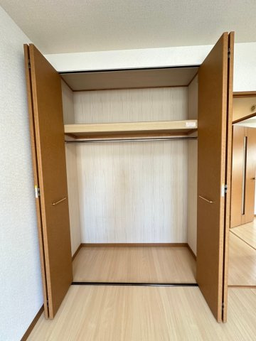 ジェネシス竹下の収納