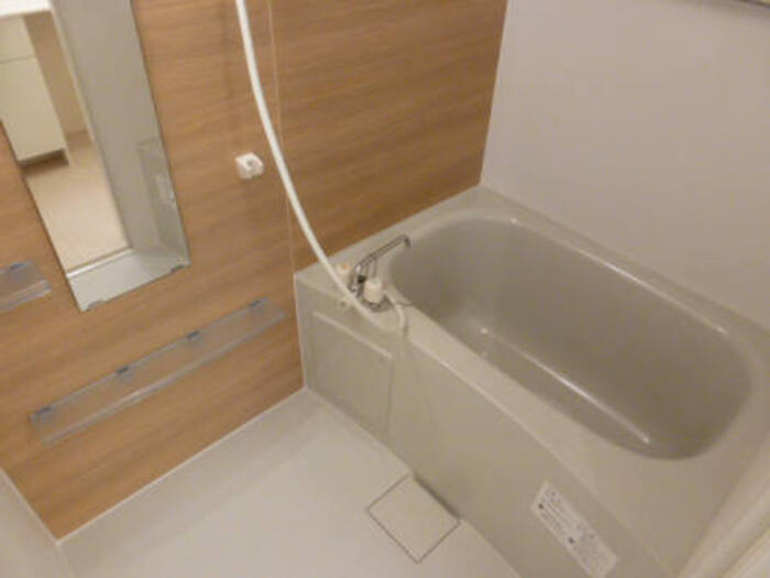 ローズガーデンＳの浴室