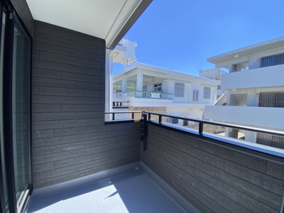 【バルコニー】 | 那覇市具志（全7棟）D号棟 | D号棟　インナーバルコニー♪