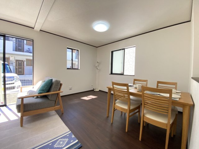 【居間・リビング】 | 那覇市具志（全7棟）D号棟 | D号棟　LDK17.5帖♪フリーコーナー付き♪