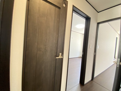 【内装】 | 那覇市具志（全7棟）D号棟 | D号棟　2階内装♪