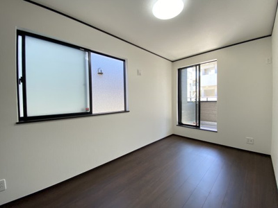 【洋室】 | 那覇市具志（全7棟）D号棟 | D号棟　洋室5.62帖＋CL付き♪