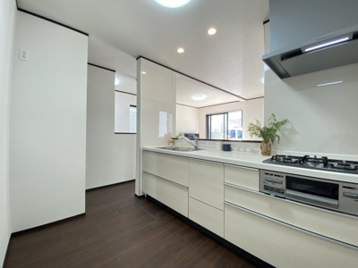 【キッチン】 | 那覇市具志（全7棟）D号棟 | D号棟　使いやすいシステムキッチン♪