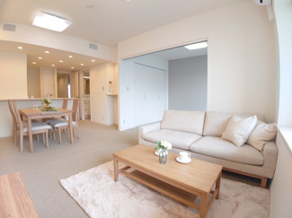 【居間・リビング】