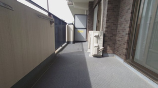 【バルコニー】