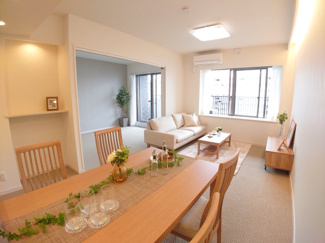 【居間・リビング】