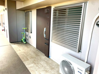 【玄関】 | プレサンスロジェ西神南