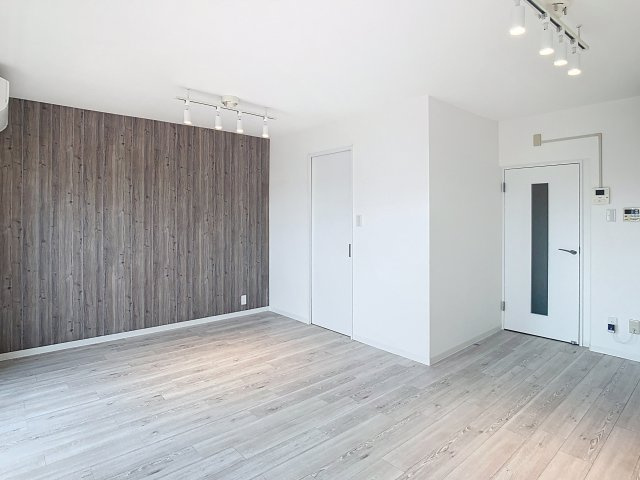 エストメンツ中泉