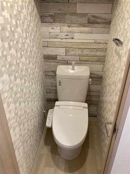 S-RESIDENCE金山altanoのトイレ