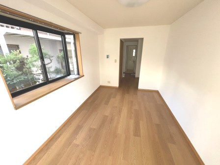 アートストリート新井の寝室