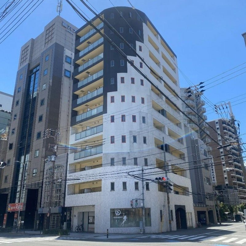 インペリアル新町の外観