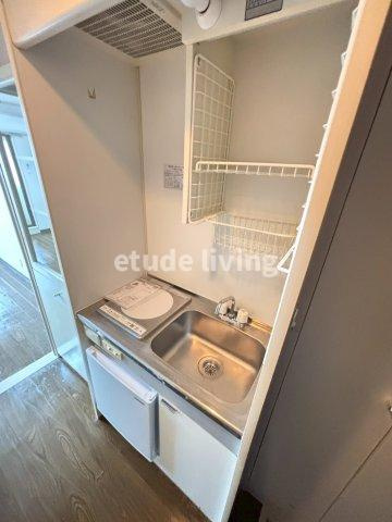 ブルイヤール朝霞23のキッチン