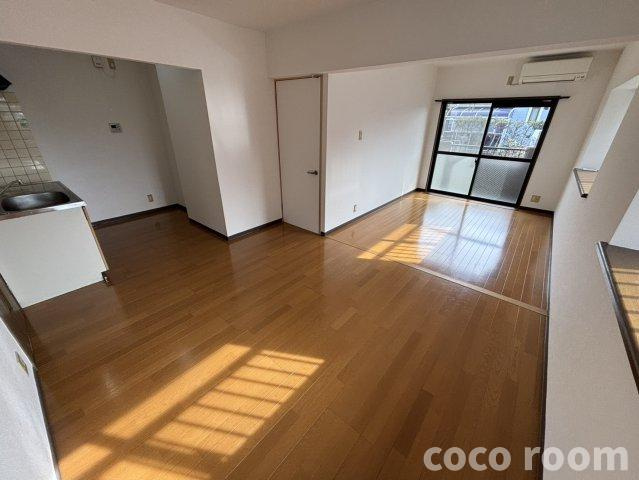 ヴィーヴルⅠの居間・リビング