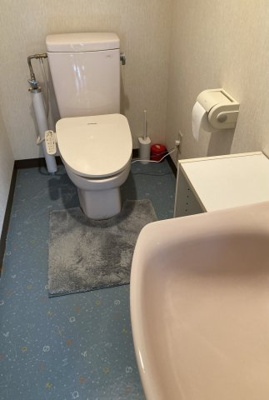 【トイレ】 | 文苑1丁目売家 | 朝、お出掛けの時のトイレ争奪戦も緩和できて、家族平和です！！