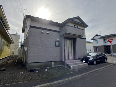 【外観】 | 【商談中】文苑1丁目34-13売家 | 文苑1丁目角地に5LDKの登場です。