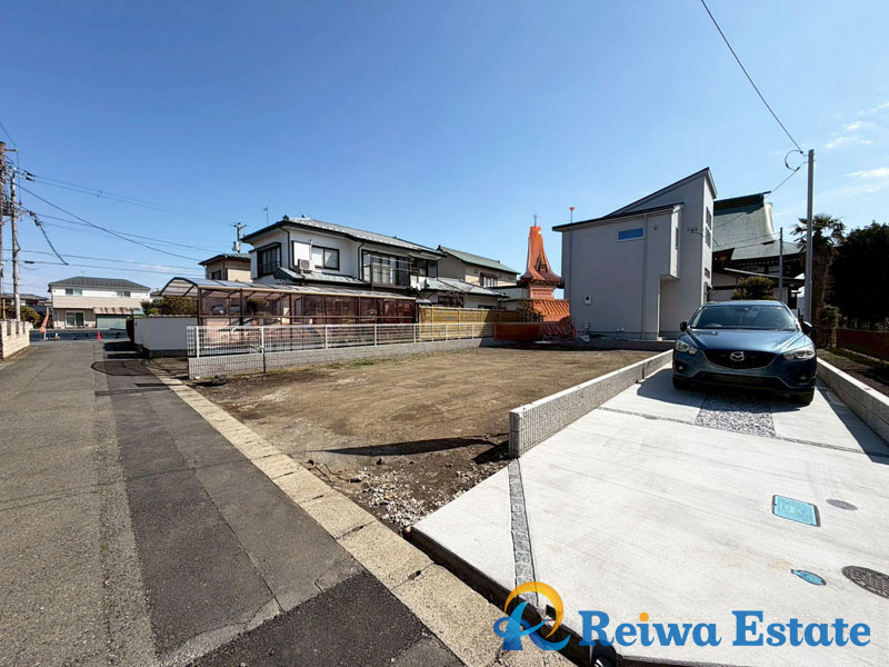 新築戸建　高座郡寒川町小谷3丁目の前面道路含む現地写真