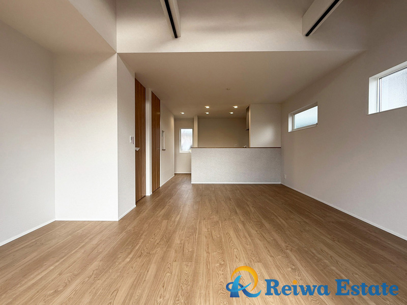 新築戸建　高座郡寒川町小谷3丁目の前面道路含む現地写真