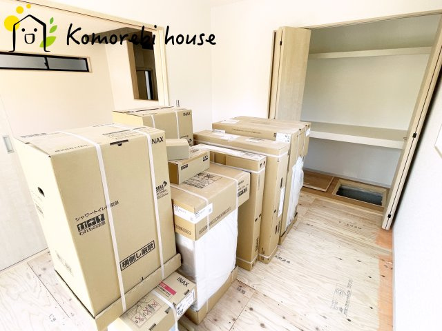 川島町下伊草　新築一戸建て　いろどりアイタウン　13の洋室|明るい洋室です