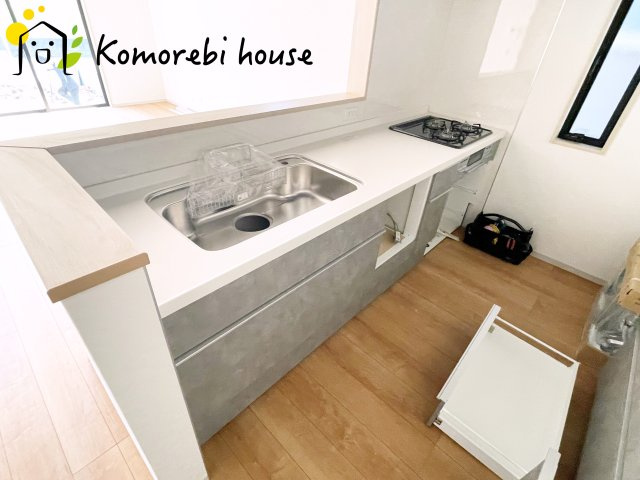 川島町下伊草　新築一戸建て　いろどりアイタウン　13のキッチン|お料理しやすいキッチンです